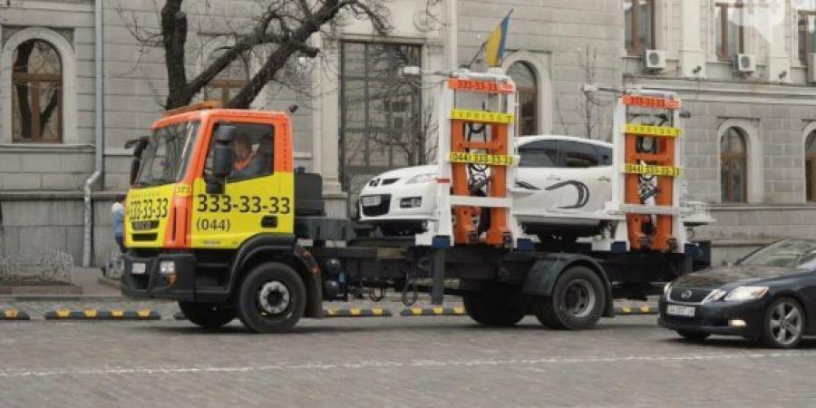 П’ять посадовців КМДА разом з підприємцями організували «бізнес» на евакуації автівок у столиці - Корупціонер в Україні
